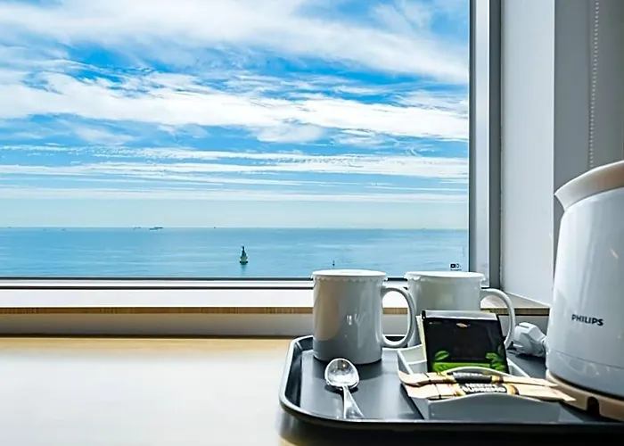 Ambassador Haeundae Hotel 2*