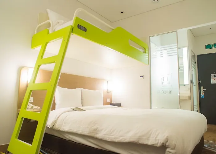Ambassador Haeundae Hotel 2*
