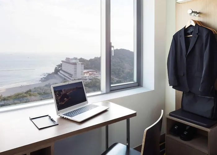 Ambassador Haeundae Hotel 2*